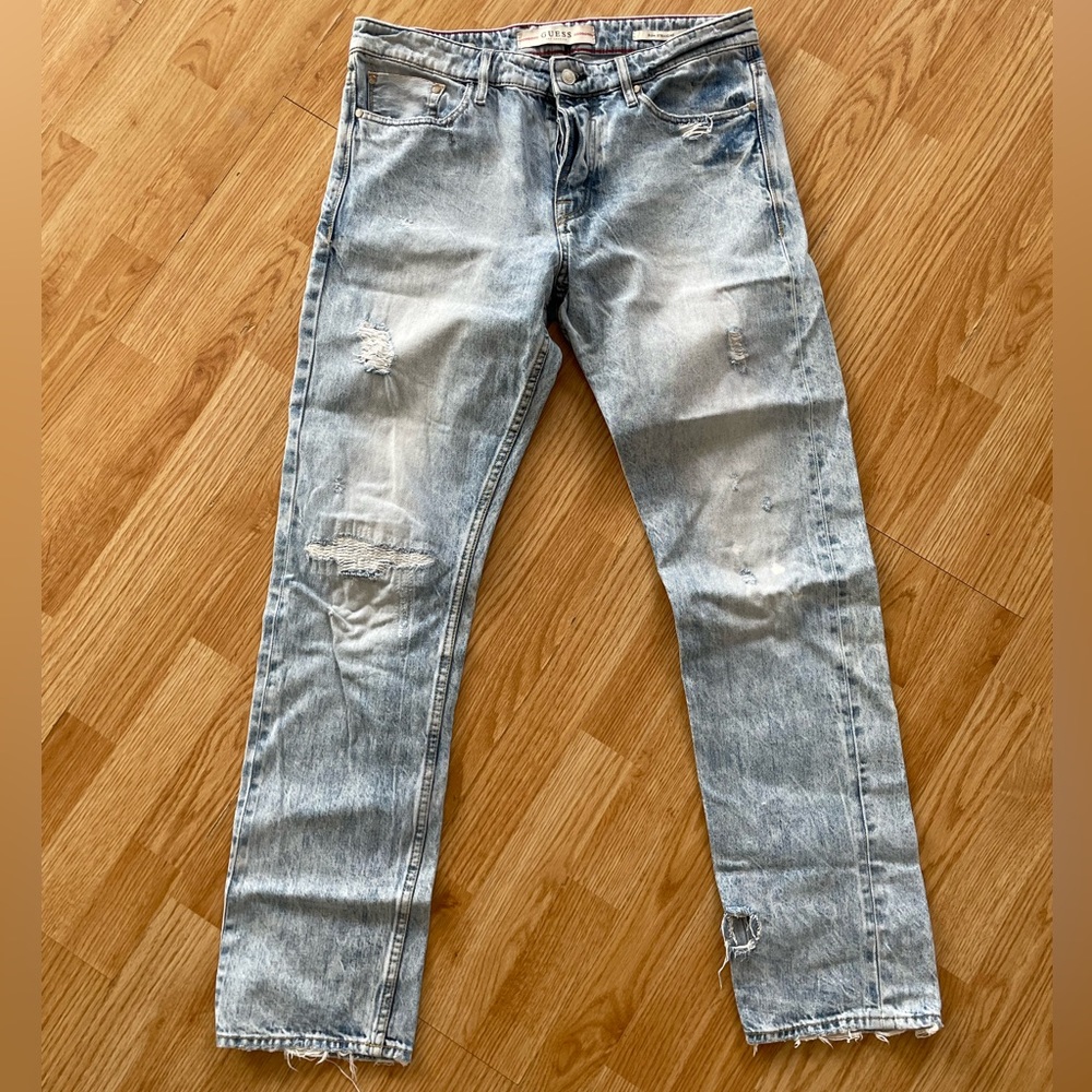Guess Slim Straight Jeans